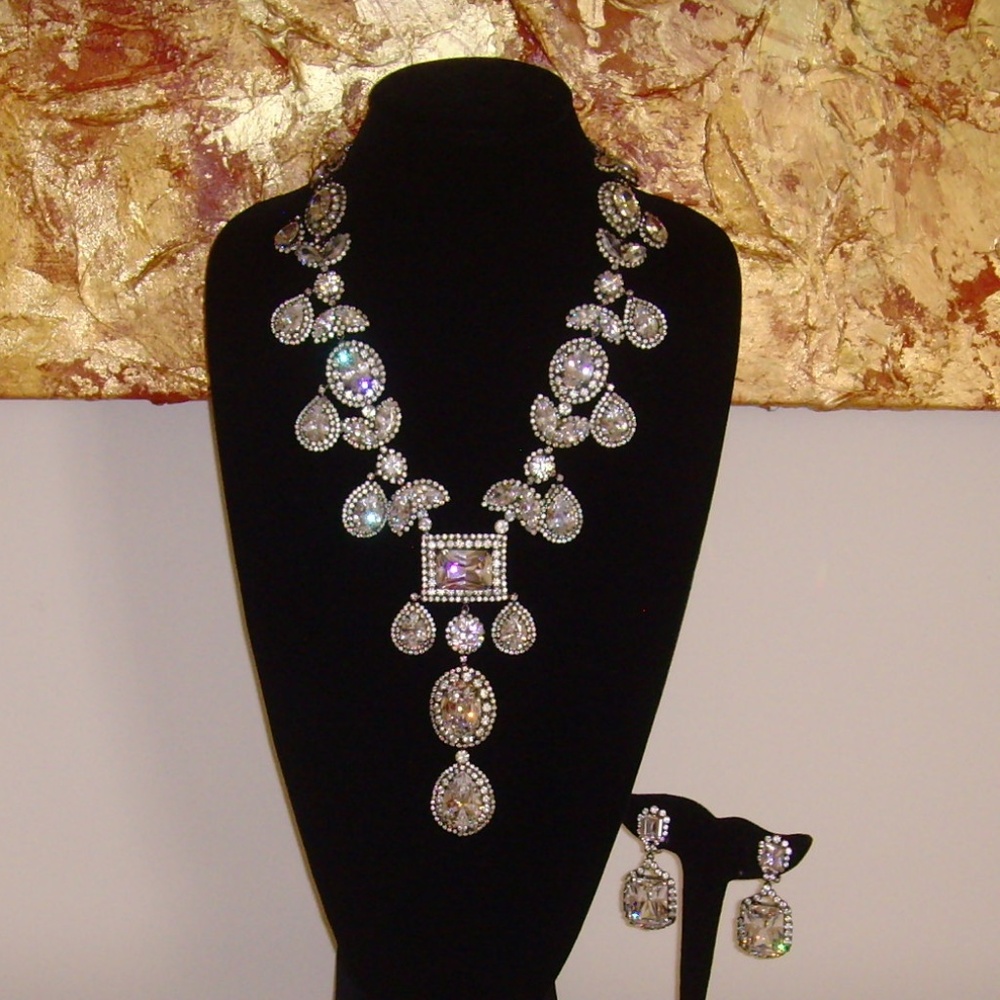 Robert Sorrell Original Vintage Necklace and Earring Set